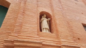 세비야의 성 이시도로_photo by P4K1T0_on the facade of the Church of Santa Maria de Gracia in Cartagena_Spain.jpg